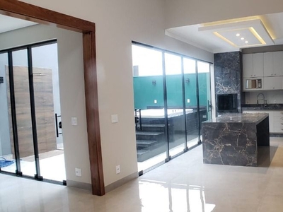 Casa em Aeroporto, Araçatuba/SP de 153m² 3 quartos à venda por R$ 849.000,00