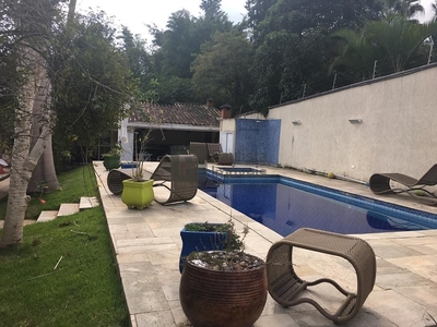 Casa em Águas da Fazendinha, Carapicuíba/SP de 350m² 3 quartos à venda por R$ 1.189.000,00