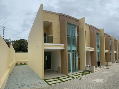 Casa em Amador, Eusébio/CE de 137m² 3 quartos à venda por R$ 752.500,00