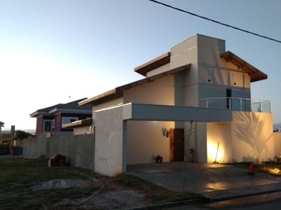 Casa em bairros do Grama, Caçapava/SP de 0m² 4 quartos à venda por R$ 1.271.000,00