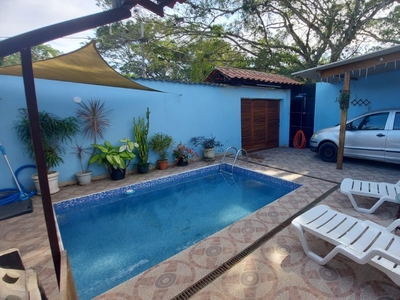 Casa em Barra de Guaratiba, Rio de Janeiro/RJ de 260m² 2 quartos à venda por R$ 269.000,00