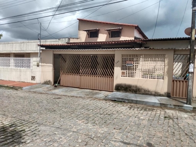Casa em Barro Vermelho, Natal/RN de 300m² 4 quartos à venda por R$ 419.000,00
