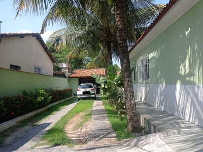 Casa em Barro Vermelho, São Gonçalo/RJ de 120m² 3 quartos à venda por R$ 479.000,00