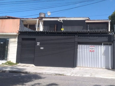 Casa em Capim Macio, Natal/RN de 177m² à venda por R$ 419.000,00