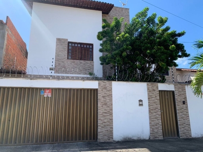 Casa em Capim Macio, Natal/RN de 280m² 4 quartos à venda por R$ 799.000,00