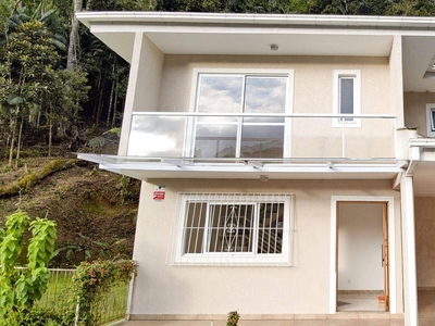 Casa em Carlos Guinle, Teresópolis/RJ de 146m² 4 quartos à venda por R$ 779.000,00