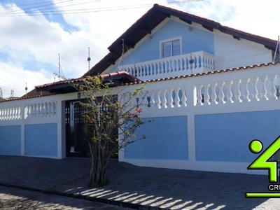 Casa em Grandesp, Itanhaém/SP de 230m² 6 quartos à venda por R$ 579.000,00