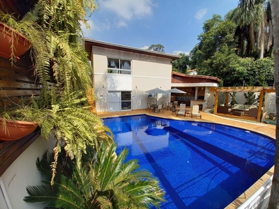 Casa em Granja Viana, Cotia/SP de 137m² 4 quartos à venda por R$ 744.000,00