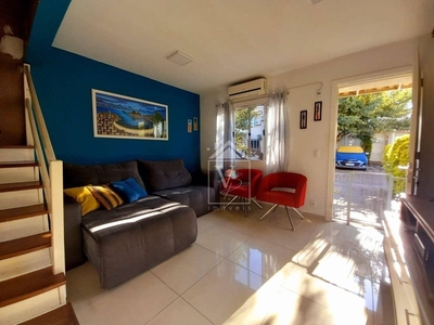Casa em Humaitá, Porto Alegre/RS de 85m² 3 quartos à venda por R$ 319.000,00