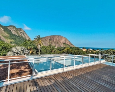 Casa em Itacoatiara, Niterói/RJ de 817m² 5 quartos à venda por R$ 5.999.000,00