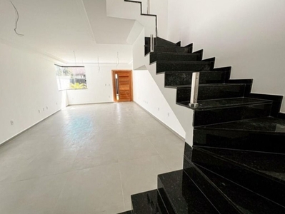 Casa em Itaipu, Niterói/RJ de 120m² 3 quartos à venda por R$ 608.000,00