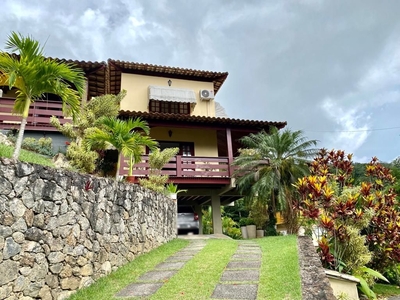 Casa em Itaipu, Niterói/RJ de 150m² 2 quartos à venda por R$ 789.000,00
