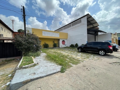 Casa em Itaperi, Fortaleza/CE de 380m² à venda por R$ 1.279.000,00 ou para locação R$ 5.500,00/mes