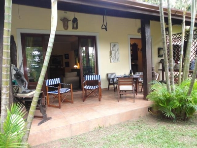 Casa em Jardim Ana Estela, Carapicuíba/SP de 350m² 4 quartos à venda por R$ 1.899.000,00