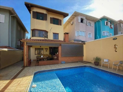 Casa em Jardim Lambreta, Cotia/SP de 174m² 4 quartos à venda por R$ 1.189.000,00