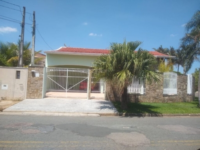 Casa em Jardim Lorena, Valinhos/SP de 247m² 3 quartos à venda por R$ 1.049.000,00