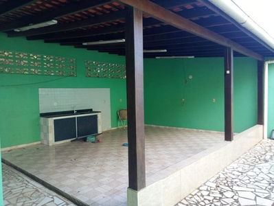 Casa em Jardim Marco Zero, Macapá/AP de 200m² 3 quartos à venda por R$ 249.000,00