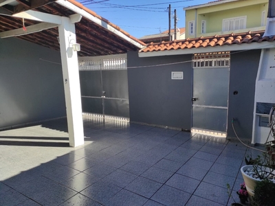 Casa em Jardim Santa Marina, Jacareí/SP de 130m² 4 quartos à venda por R$ 340.000,00