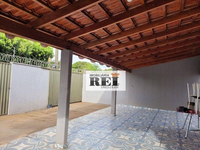 Casa em Loteamento Gameleira, Rio Verde/GO de 70m² 2 quartos à venda por R$ 419.000,00
