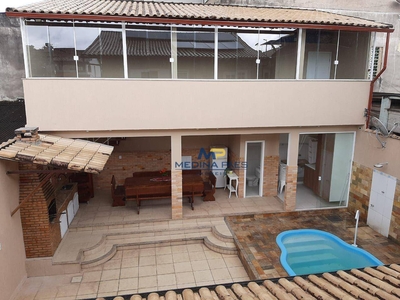 Casa em Paraíso, São Gonçalo/RJ de 0m² 4 quartos à venda por R$ 798.000,00