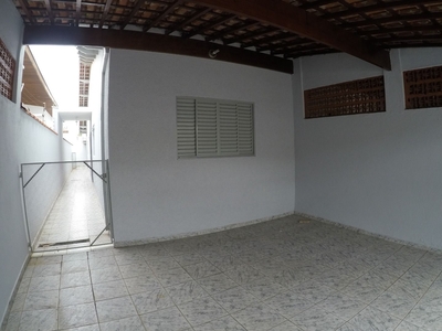 Casa em Parque Senhor do Bonfim, Taubaté/SP de 62m² 2 quartos à venda por R$ 249.000,00