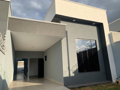 Casa em Residencial Forteville, Goiânia/GO de 100m² 3 quartos à venda por R$ 329.000,00