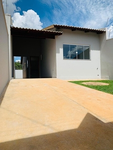 Casa em Residencial Goiani, Aparecida de Goiânia/GO de 90m² 2 quartos à venda por R$ 214.000,00