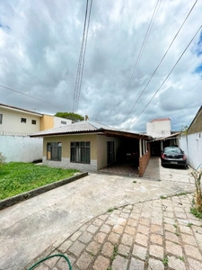 Casa em Santa Cândida, Curitiba/PR de 120m² 4 quartos à venda por R$ 319.000,00