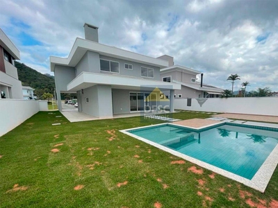 Casa em Santa Regina, Camboriú/SC de 224m² 3 quartos à venda por R$ 2.099.000,00