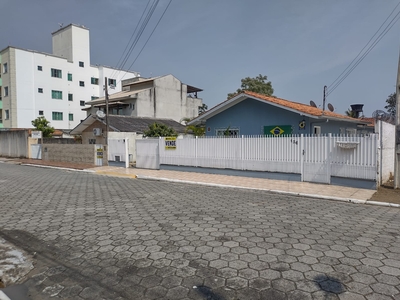 Casa em São Francisco De Assis, Camboriú/SC de 189m² 3 quartos à venda por R$ 849.000,00