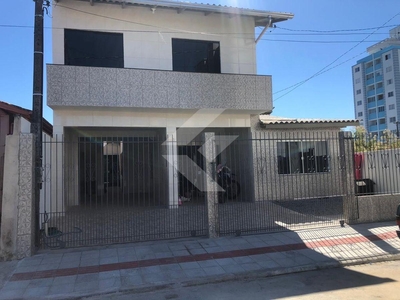Casa em São Vicente, Itajaí/SC de 200m² 3 quartos à venda por R$ 479.000,00