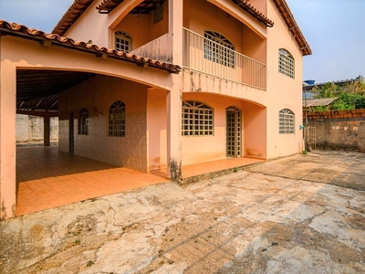 Casa em Sobradinho, Brasília/DF de 397m² 4 quartos à venda por R$ 774.000,00