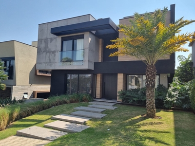 Casa em Tamboré, Santana de Parnaíba/SP de 610m² 5 quartos à venda por R$ 9.499.000,00