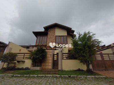Casa em Tribobó, São Gonçalo/RJ de 265m² 6 quartos à venda por R$ 849.000,00