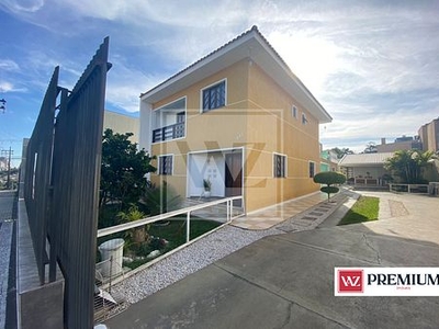 Casa em Uvaranas, Ponta Grossa/PR de 263m² 3 quartos à venda por R$ 849.000,00