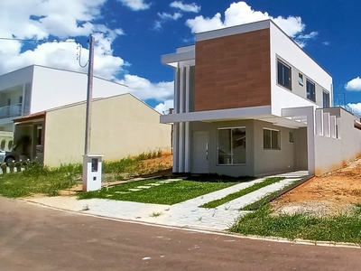 Casa em Vila Glória, Campo Largo/PR de 122m² 3 quartos à venda por R$ 484.000,00