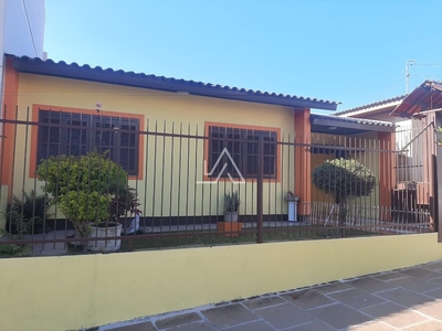 Casa em Vila Rodrigues, Passo Fundo/RS de 50m² 3 quartos à venda por R$ 794.000,00