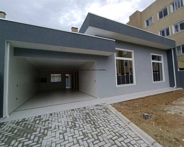 Casa - Nova - Bairro Iná - Pé direito duplo - terreno