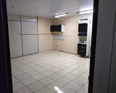 Galpão em Tarobá, Londrina/PR de 390m² para locação R$ 5.500,00/mes