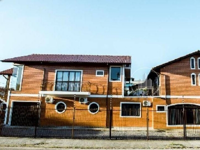 Pousada em Canasvieiras, Florianópolis/SC de 1200m² 29 quartos à venda por R$ 7.499.000,00