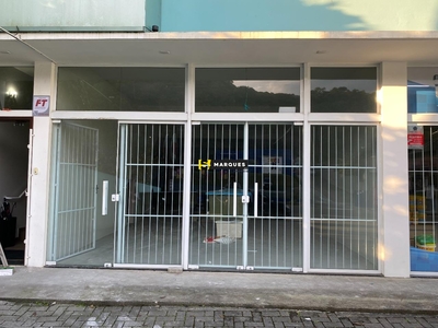 Sala em Anita Garibaldi, Joinville/SC de 120m² para locação R$ 5.500,00/mes