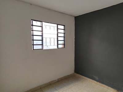 Sobrado em Jardim Jovaia, Guarulhos/SP de 130m² 2 quartos à venda por R$ 214.000,00