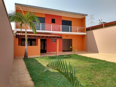 Sobrado em Parque Residencial Nova Canaã, Mogi Guaçu/SP de 123m² 2 quartos à venda por R$ 449.000,00