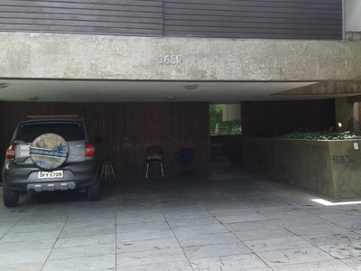 Sobrado em Pinheiros, São Paulo/SP de 450m² 5 quartos à venda por R$ 5.999.000,00