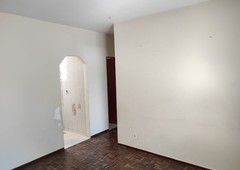 Apartamento à venda em João Paulo II com 68 m², 2 quartos, 1 vaga