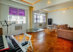 Apartamento à venda em Copacabana com 127 m², 2 quartos, 1 vaga