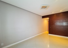 Apartamento à venda em Lagoa com 71 m², 2 quartos, 1 suíte