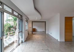 Apartamento à venda em São José com 160 m², 3 quartos, 1 suíte, 2 vagas