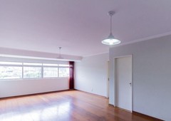 Apartamento à venda em Vila Galvão com 142 m², 3 quartos, 1 suíte, 1 vaga