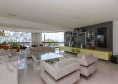 Apartamento à venda em Barra da Tijuca: Jardim Oceânico com 240 m², 4 quartos, 4 suítes, 3 vagas